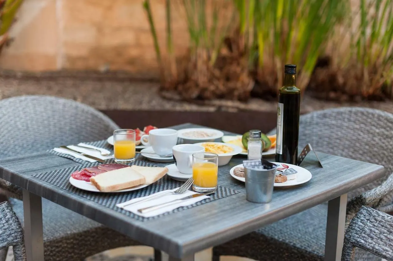 Hotel Can Simo Alcudia  Alcudia (Mallorca)